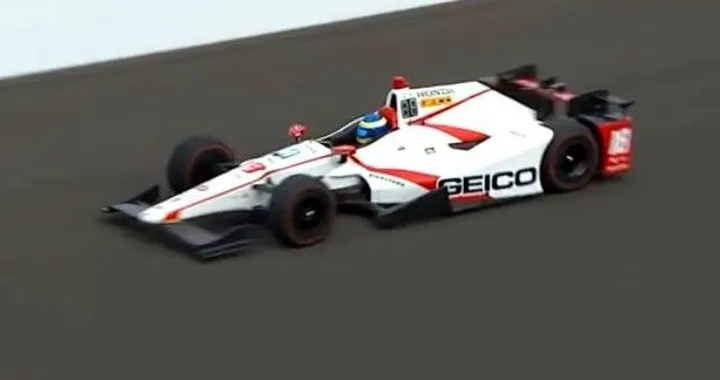 500 Miglia di Indianapolis, terribile incidente per Bourdais