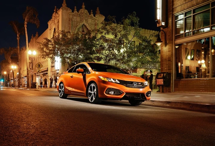 Nuova Honda Civic Coupé 2014