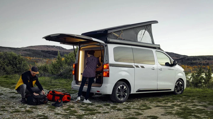 Opel Zafira Life Camper: immagini ufficiali