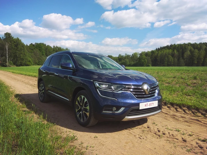 Renault Koleos 2017, primo contatto e prezzi per l’Italia