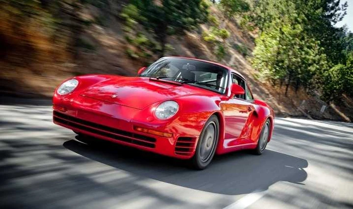 Porsche: sfida aperta alla Ferrari con la nuova 959