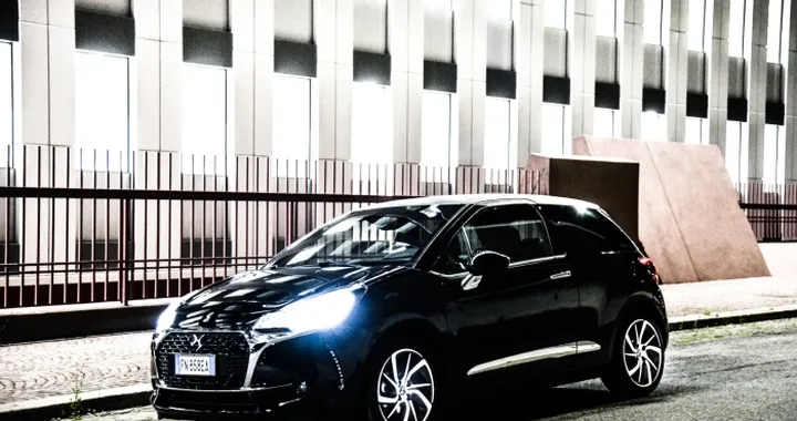 DS: arriva la serie speciale DS 3 Black Lezard