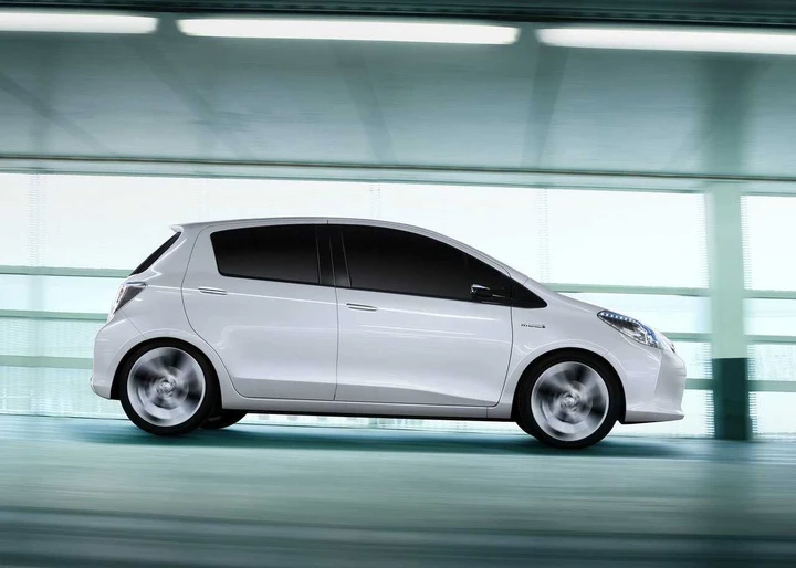 Toyota Yaris HSD Concept