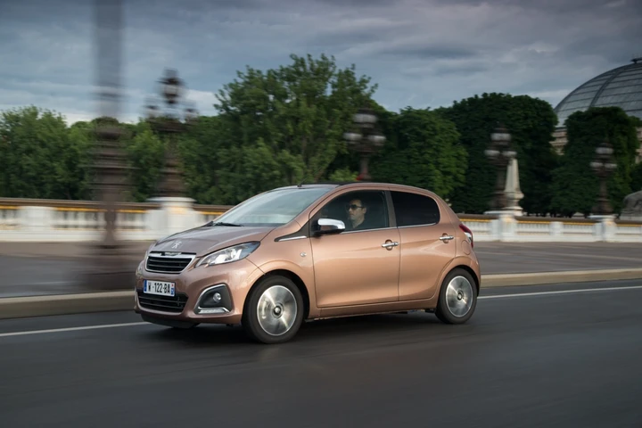 Nuova Peugeot 108: primo contatto