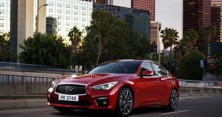 Infiniti: i prezzi della nuova Q50