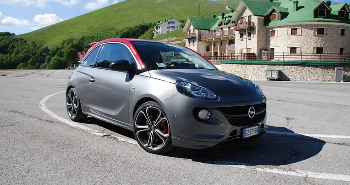 Opel Adam S 1.4 S&S: la prova su strada