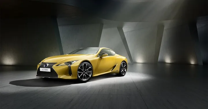 Lexus LC Hybrid: arriva la serie limitata Yellow Edition