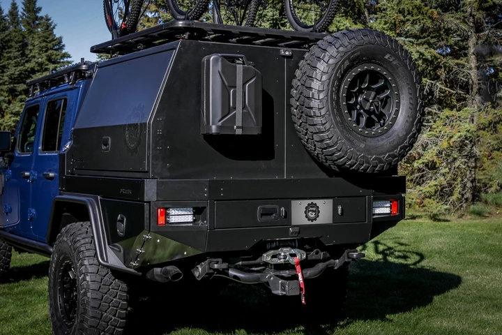 Jeep Gladiator Top Dog Concept by Mopar: immagini ufficiali