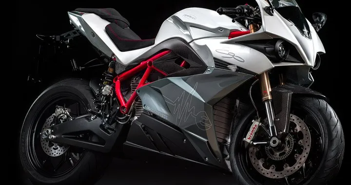 Moto elettrica: tra vantaggi e svantaggi