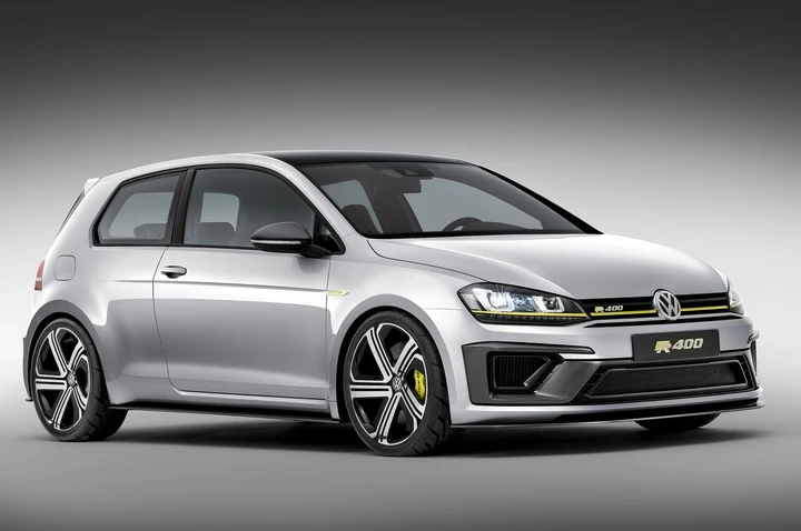 Volkswagen Golf R 400 Concept: le immagini ufficiali