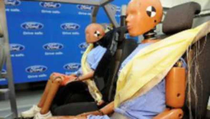 Ford, cintura e airbag tutto in uno...