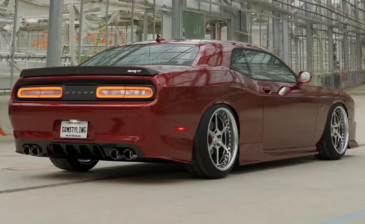 Nuova Dodge Challenger: il render riaccende il sogno del V8