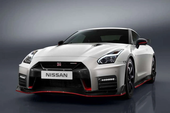 Nuova Nissan GT-R Nismo: i prezzi europei