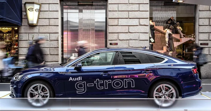 Audi, la gamma g-tron protagonista nel quadrilatero della moda di Milano