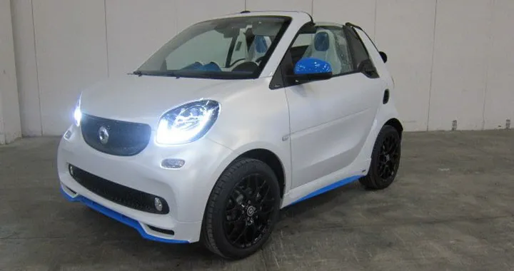 Smart ForTwo Urbanrunner: veste sportiva in serie limitata