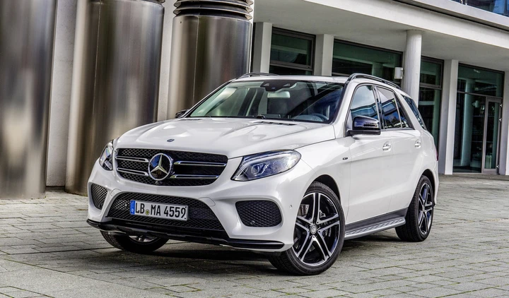 Mercedes GLE 450 AMG 4Matic: foto e dati ufficiali