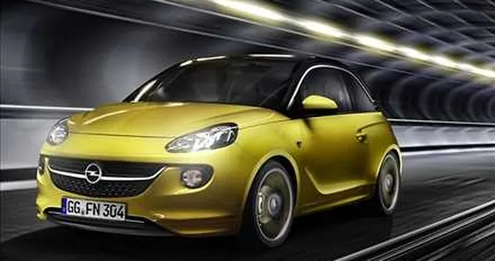Opel Adam: allo studio diverse versioni