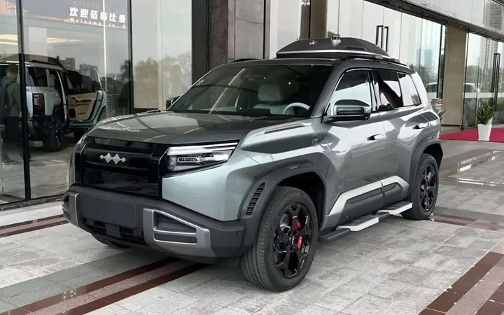 Fang Cheng Bao 3: il SUV elettrico che ti segue anche dal cielo con un drone DJI
