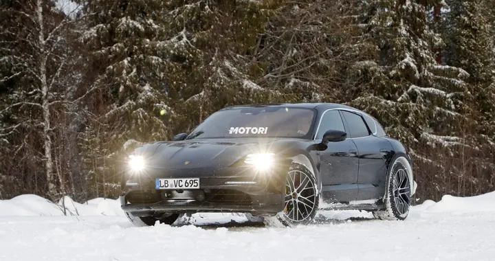 Porsche Taycan Sport Cross Turismo: proseguono i test di sviluppo