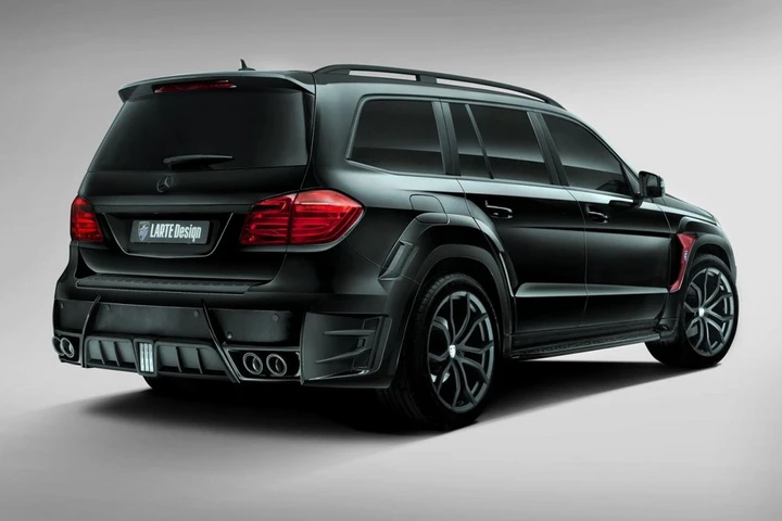Mercedes-Benz GL Black Crystak by Larte Design
