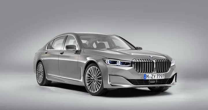 BMW Serie 7: la prossima generazione sarà anche elettrica