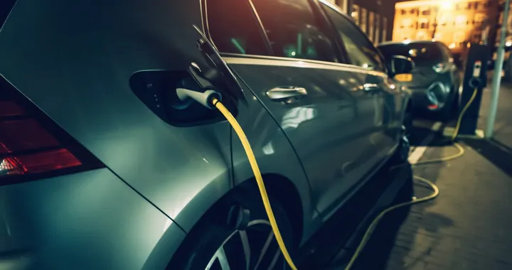 Incentivi europei, è quello che serve per spingere le auto elettriche in Italia?