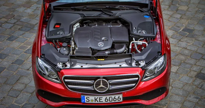 Mercedes: richiamo volontario da 3 milioni di auto diesel