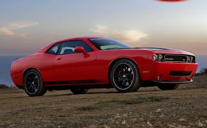 Dodge Challenger 700 CV: una muscle car