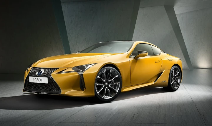 Lexus LC: la Yellow Edition debutta a Parigi