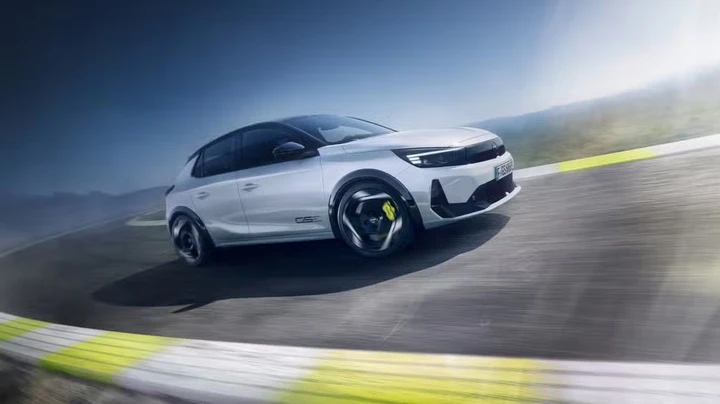Opel Corsa GSE: 281 CV per la hot hatch elettrica più potente di sempre