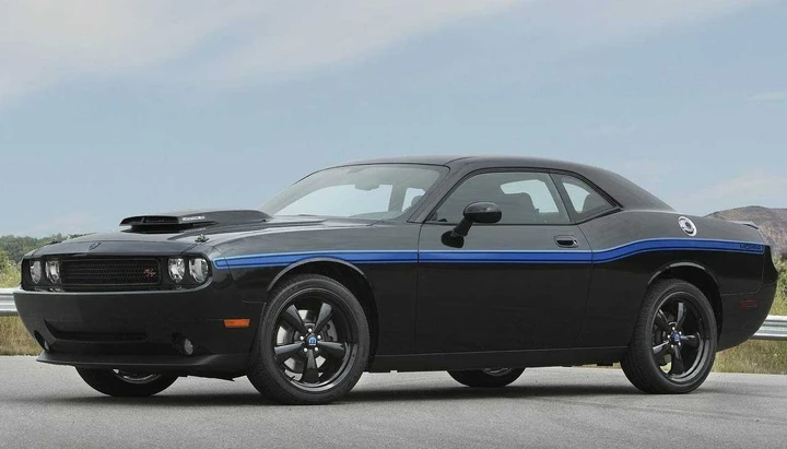 Dodge Challenger Mopar