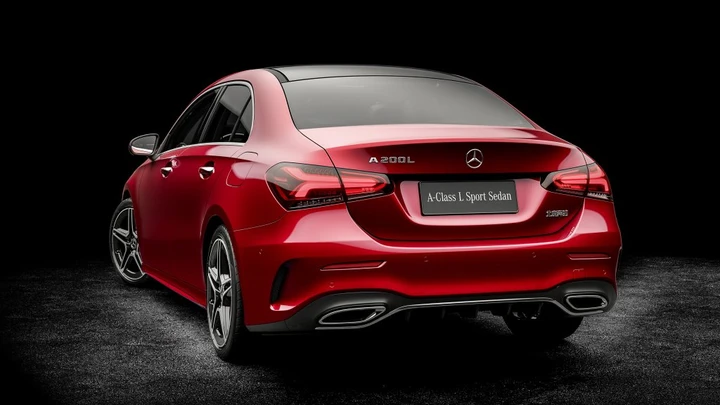 Mercedes-Benz Classe A L Sedan