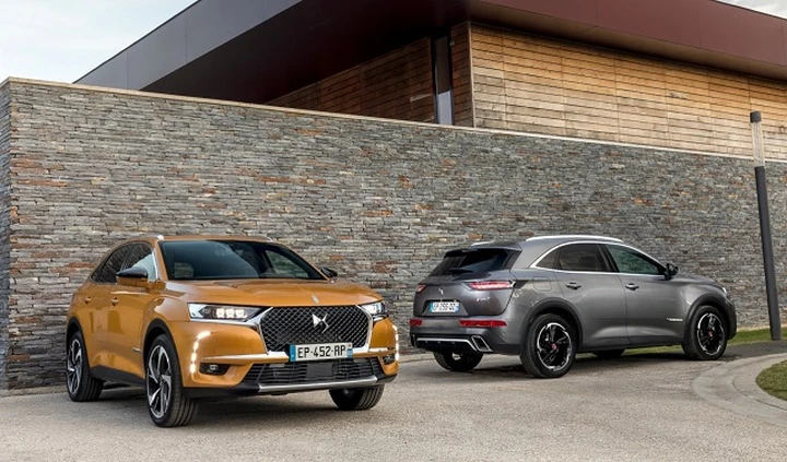 DS7 Crossback: caratteristiche, allestimenti e prezzi della novità 1.2 PureTech 130