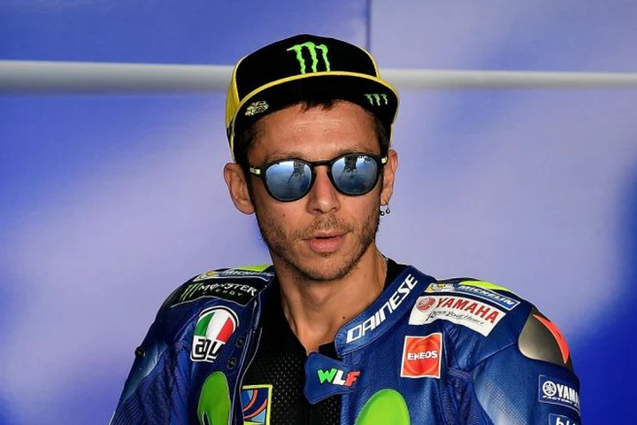 Valentino Rossi: frattura tibia e perone, mondiale compromesso