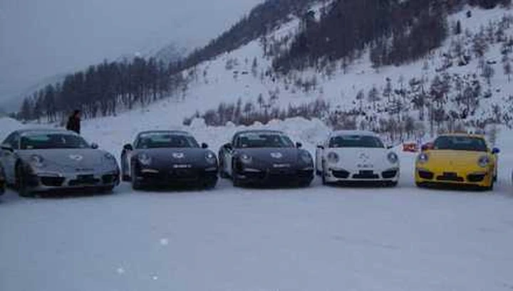 Porsche 911 S: test sul ghiaccio a Livigno