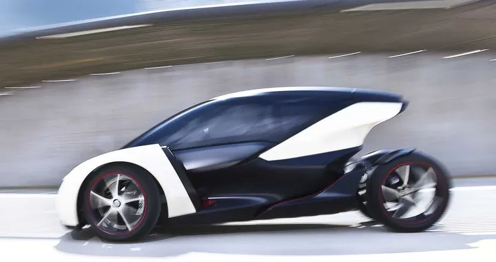 Opel RAK e Concept: il futuro va in tandem