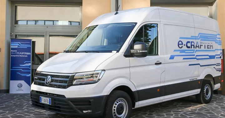Nuovo Volkswagen e-Crafter: presentato in Italia il van a emissioni zero