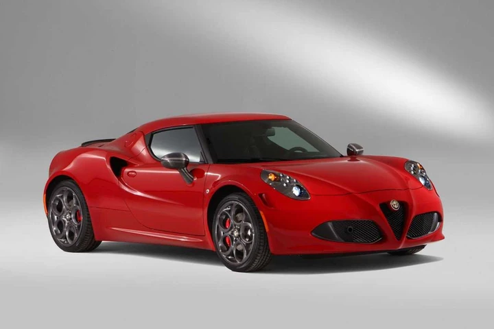 Alfa Romeo 4C, nuove immagini