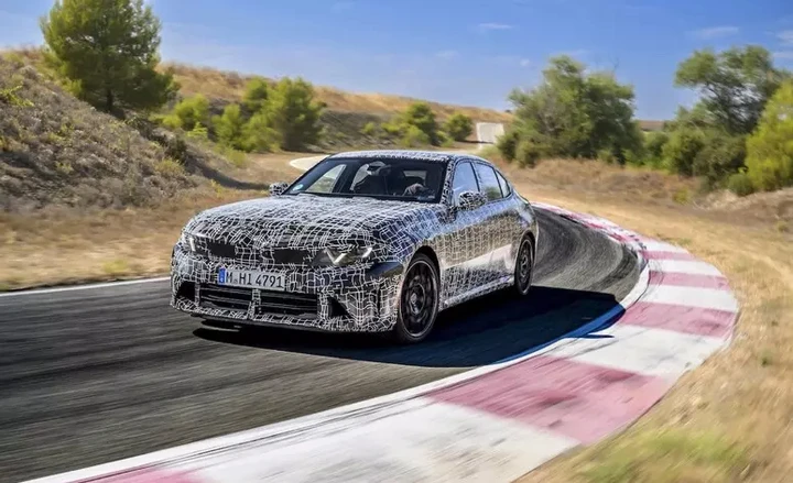 Nuova BMW Serie 3, 443 CV e modalità drift: ultimi test