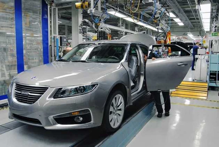La nuova Saab riavvia la produzione della 9-3