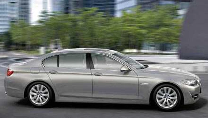 Per la Cina la Bmw serie 5 passo lungo