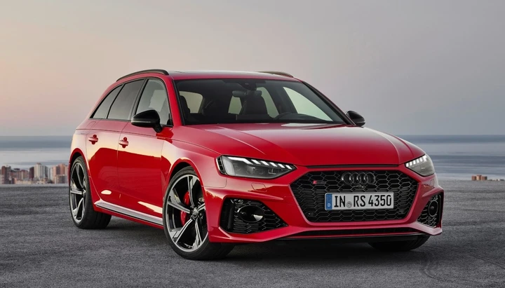 Audi RS4 Avant 2020: caratteristiche e dotazioni