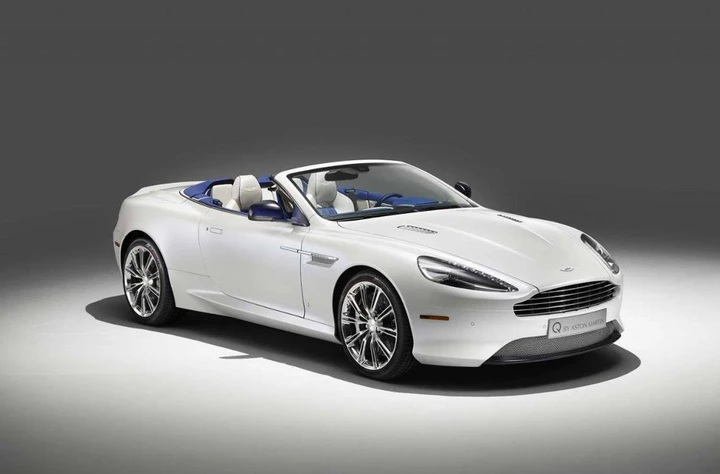 Aston Martin DB9 Volante Morning Frost