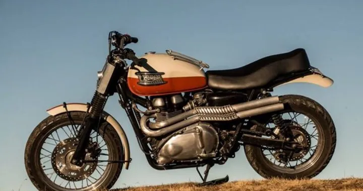 Triumph Bonneville: all'asta la special appartenuta a Brad Pitt