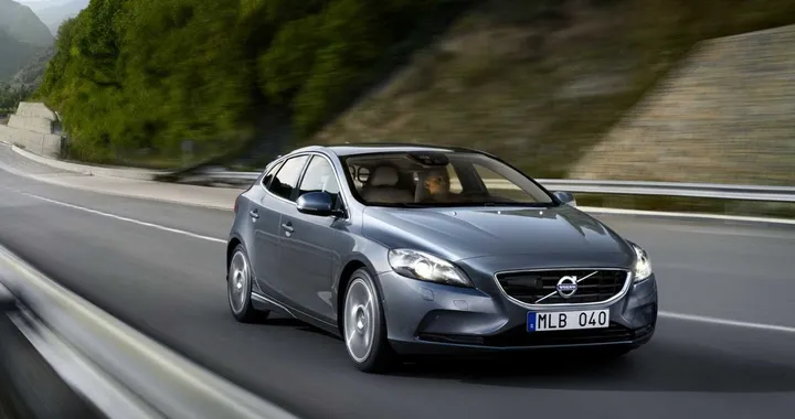 Volvo V40 2012: Immagini Ufficiali