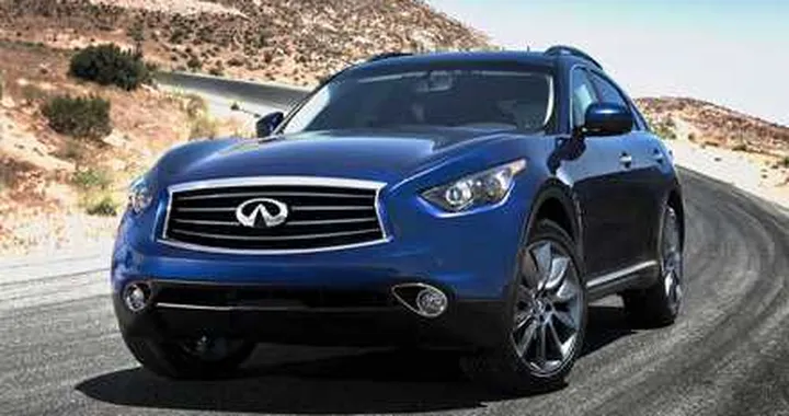 Nuova Infiniti FX 2012: lusso e sportività rinnovate