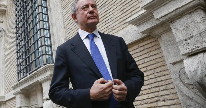 Adolfo Urso: ‘Con Stellantis vogliamo aumentare la produzione di auto in Italia’