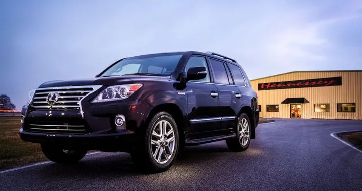 Lexus LX 570 by Hennessey