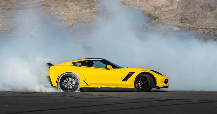 Corvette Z06: nuove foto ufficiali