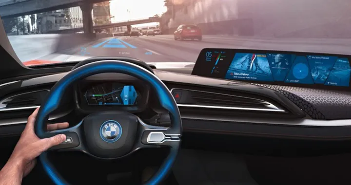 Bmw, collaborazione con Intel per la guida autonoma